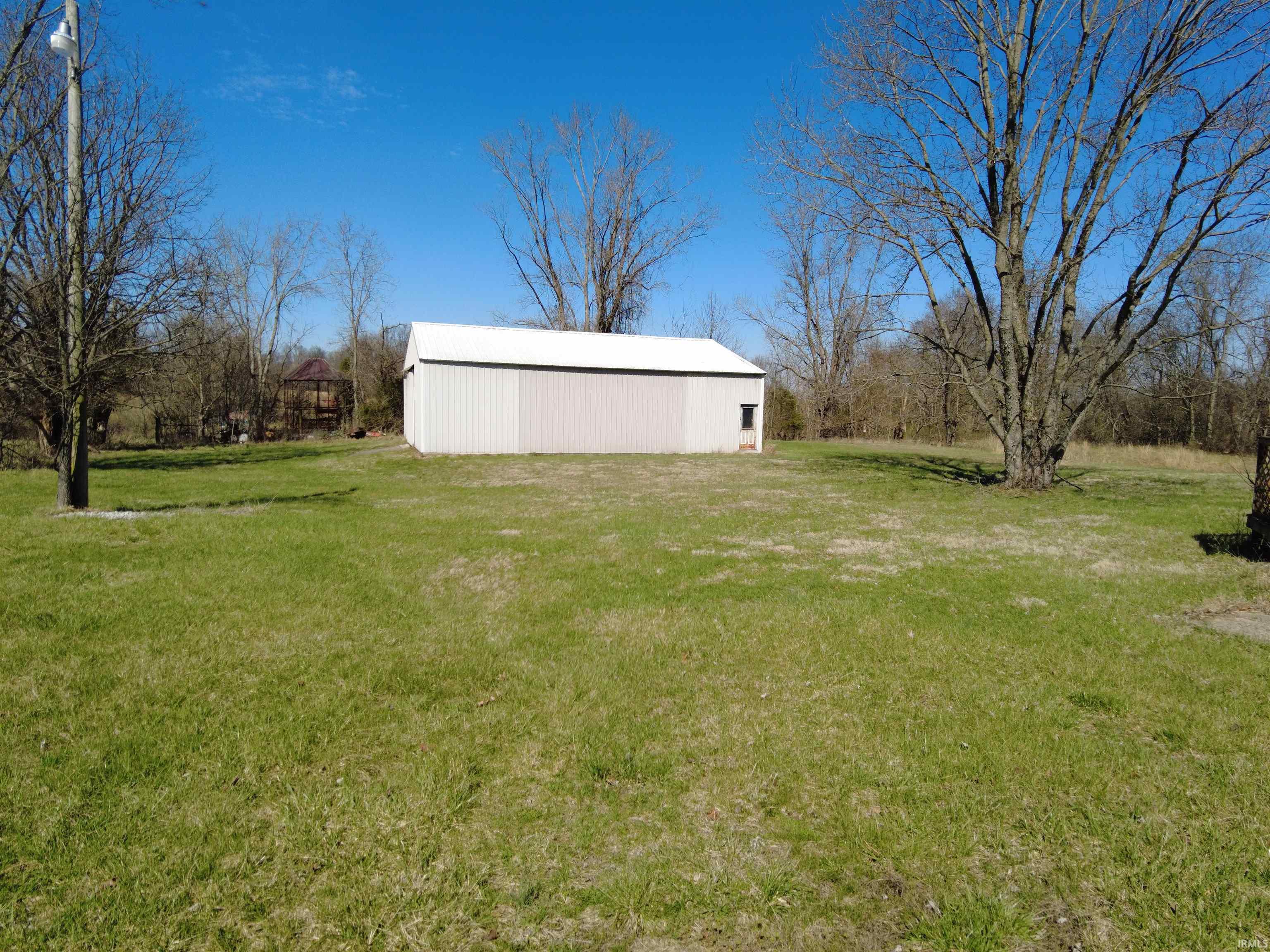 1733 Stumphole Bridge Road Williams, IN 47470 - Photo 4 of 20 Gallery Image 4