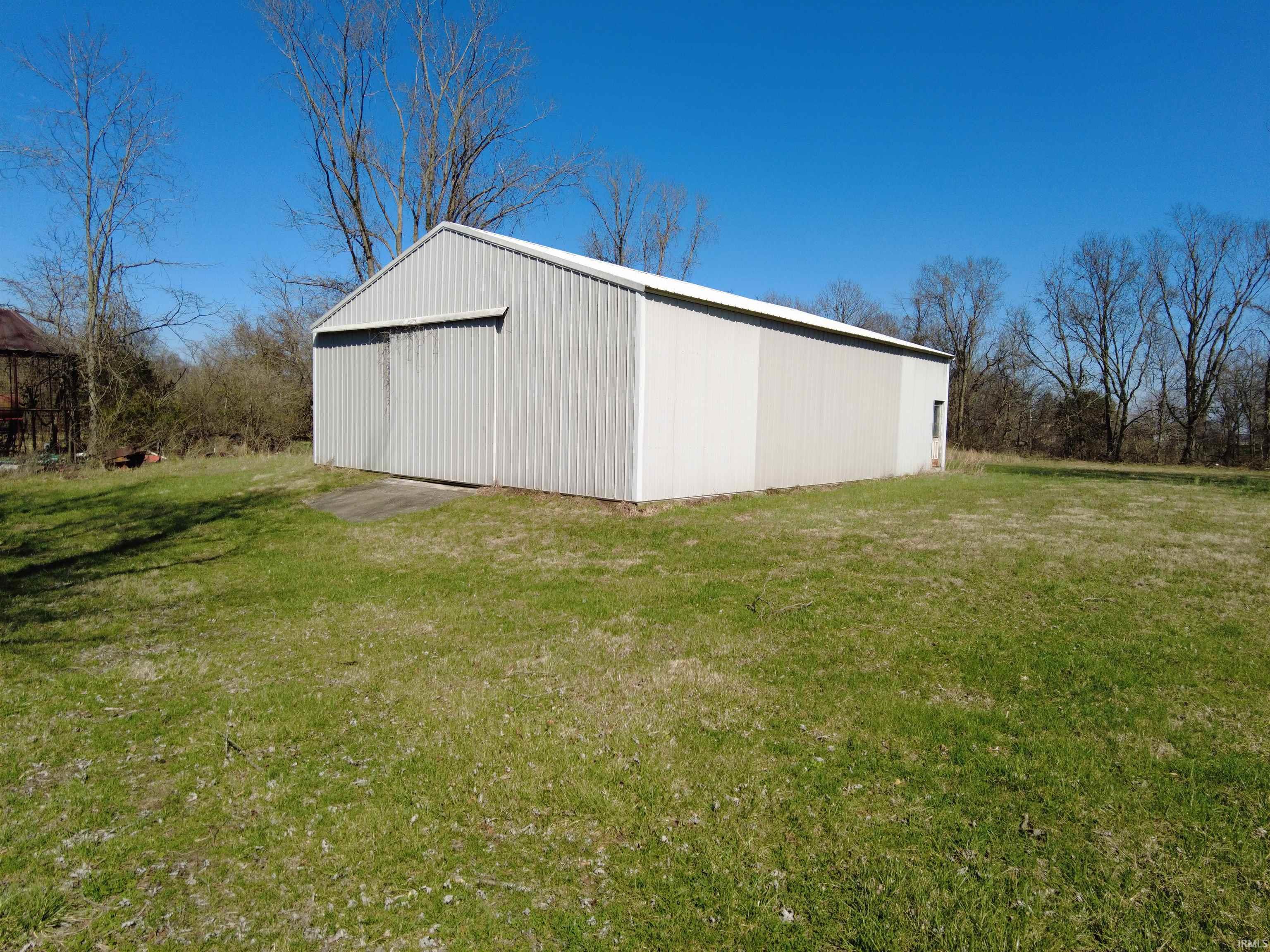 1733 Stumphole Bridge Road Williams, IN 47470 - Photo 5 of 20 Gallery Image 5