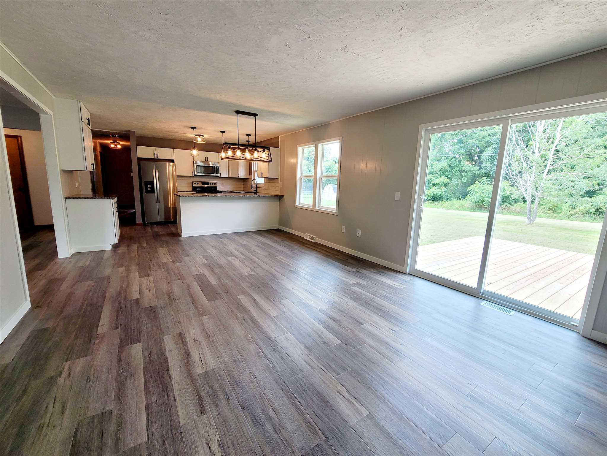 163 Indian Trails Ridge Bedford, IN 47421 - Photo 7 of 28