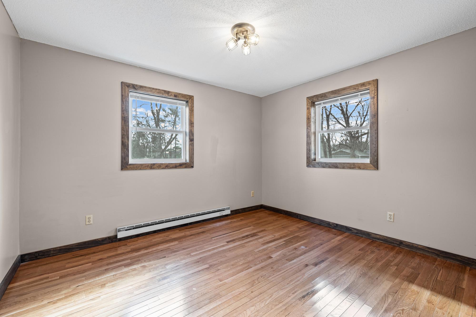 1589 Racine Avenue South Lakeland, MN 55043 - Photo 29 of 47