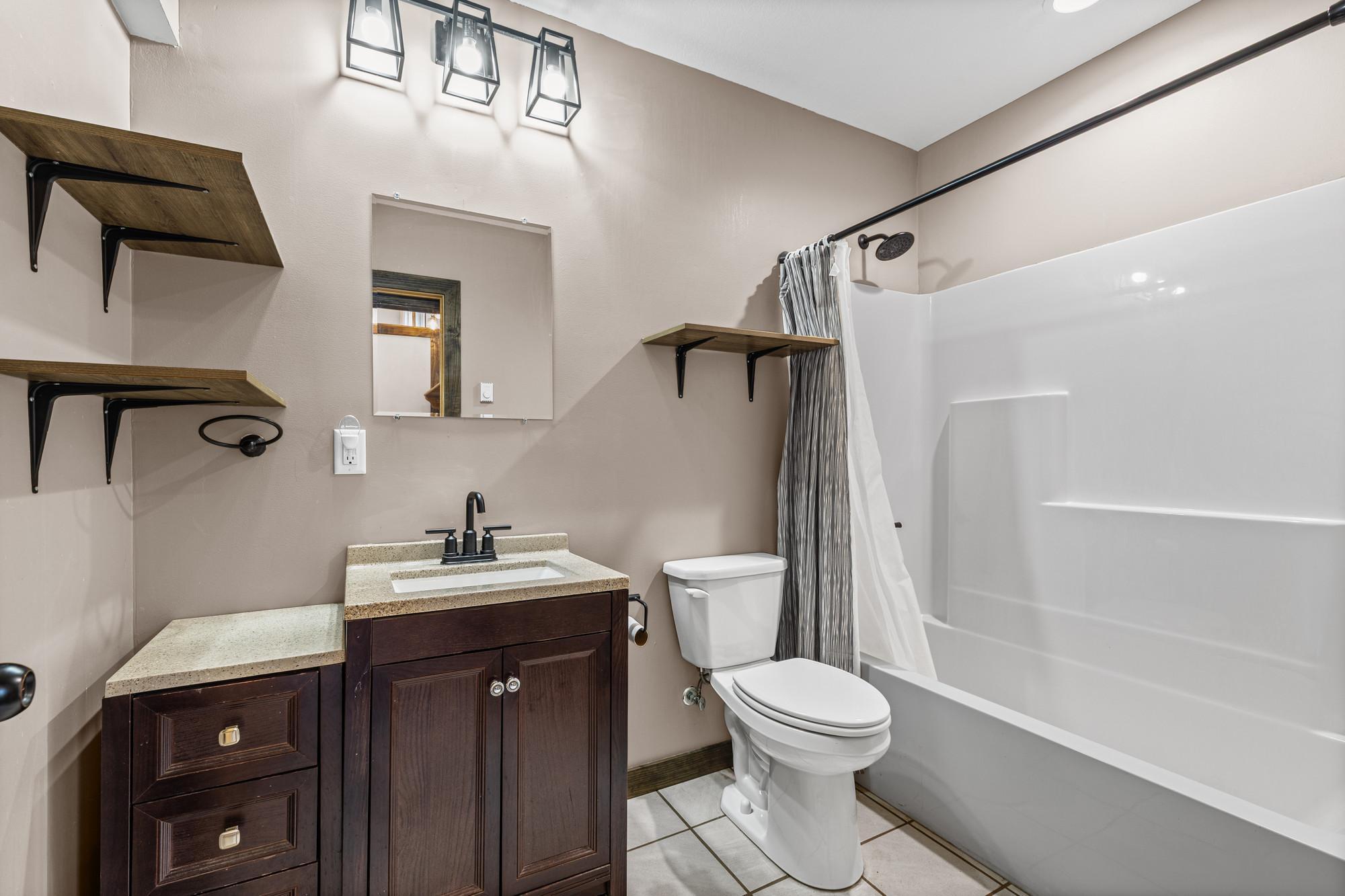 1589 Racine Avenue South Lakeland, MN 55043 - Photo 36 of 47