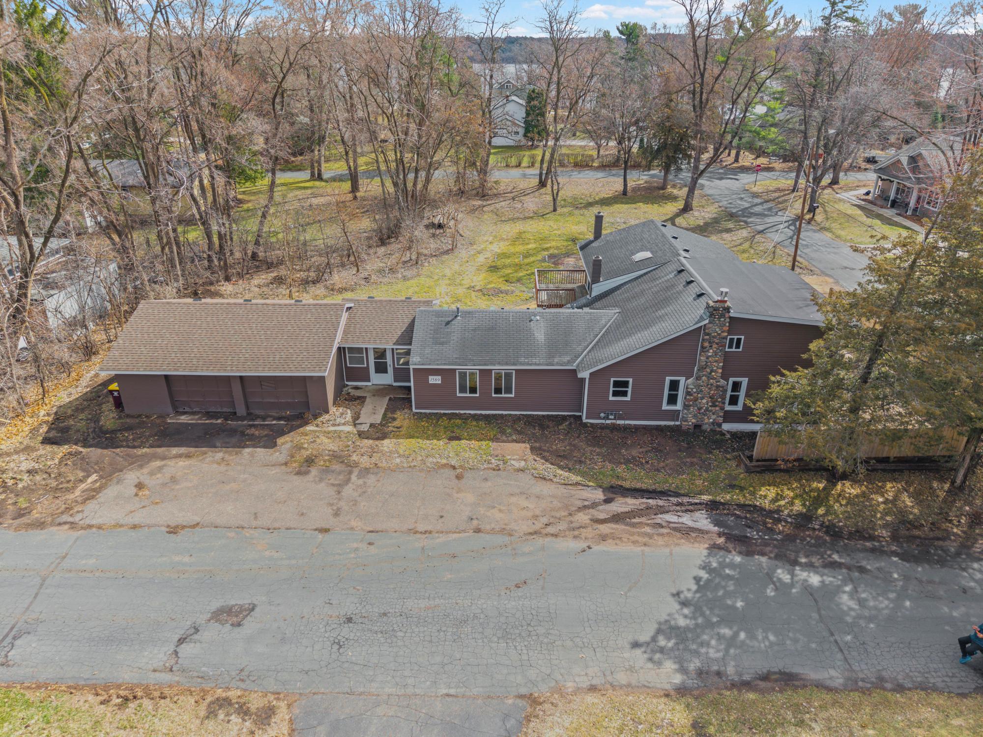 1589 Racine Avenue South Lakeland, MN 55043 - Photo 4 of 47