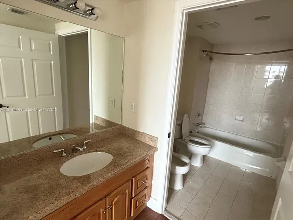 $2,600 | 4242 Northwest 2nd Street, Unit 1412, Miami, FL 33126