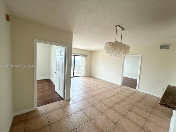 $2,600 | 4242 Northwest 2nd Street, Unit 1412, Miami, FL 33126