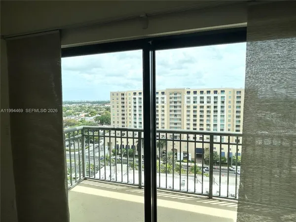 $2,600 | 4242 Northwest 2nd Street, Unit 1412, Miami, FL 33126