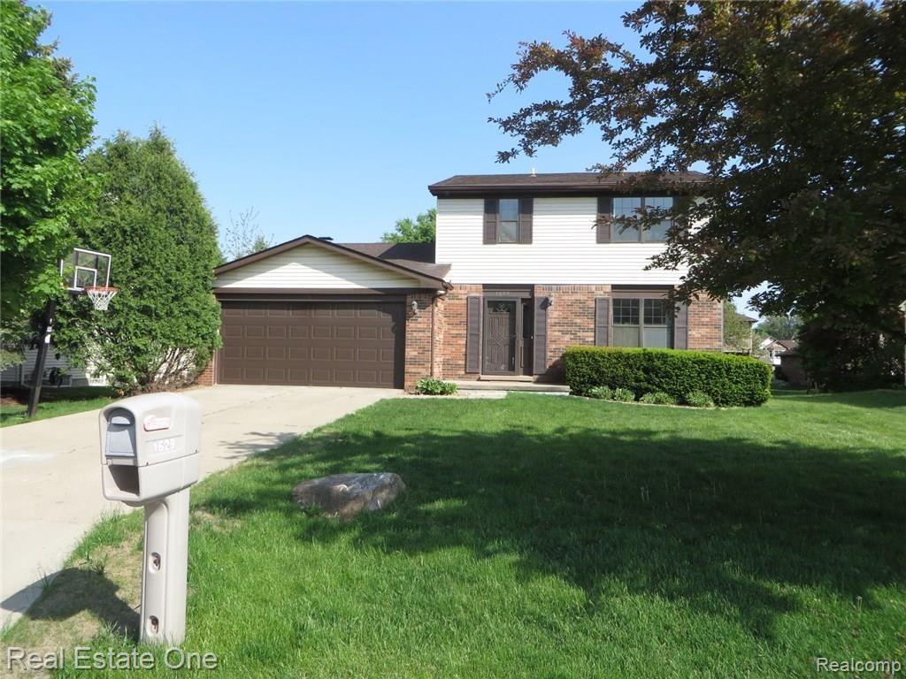 1629 Dancer Drive Rochester Hills, MI 48307 - Photo 1 of 28