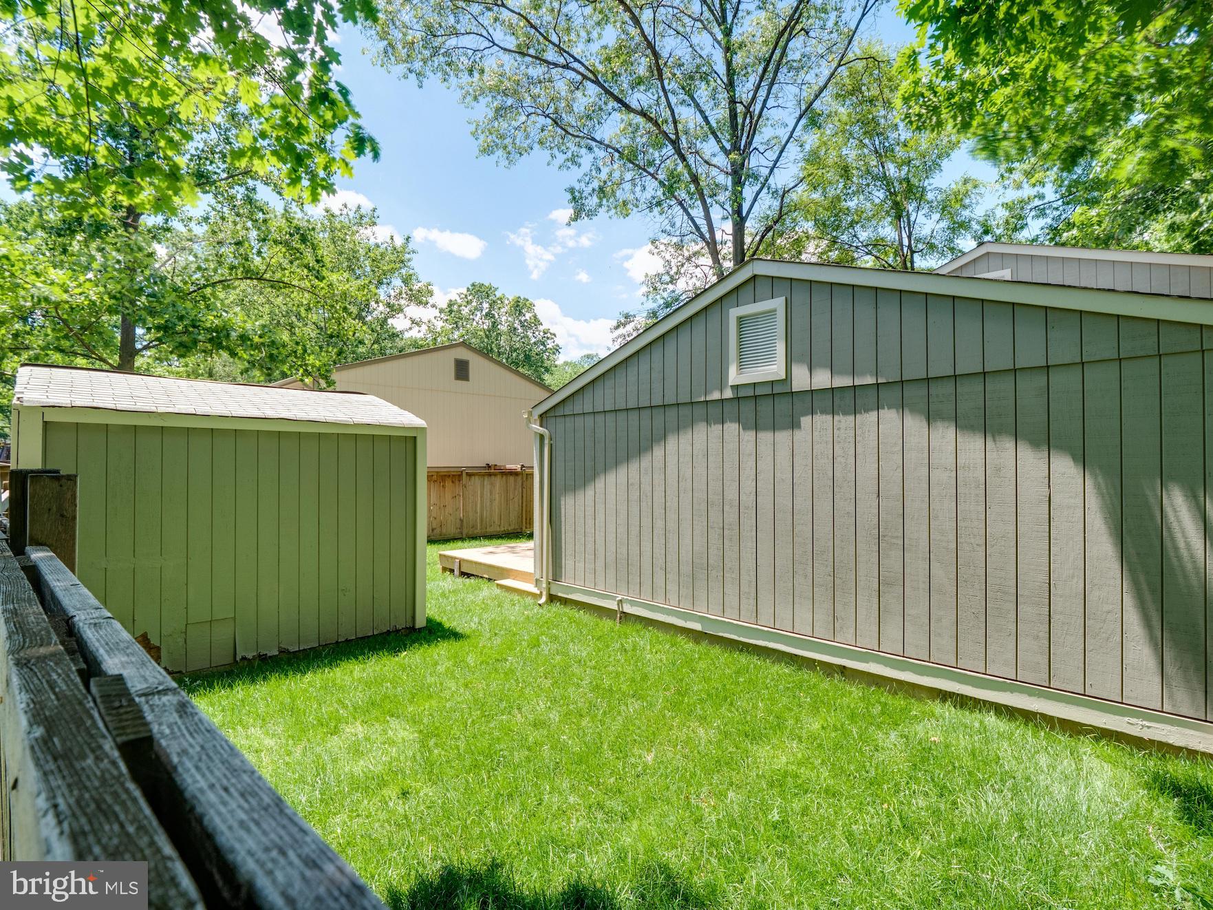 12276 Turkey Wing Court Reston, VA 20191 - Photo 12 of 39 Gallery Image 12