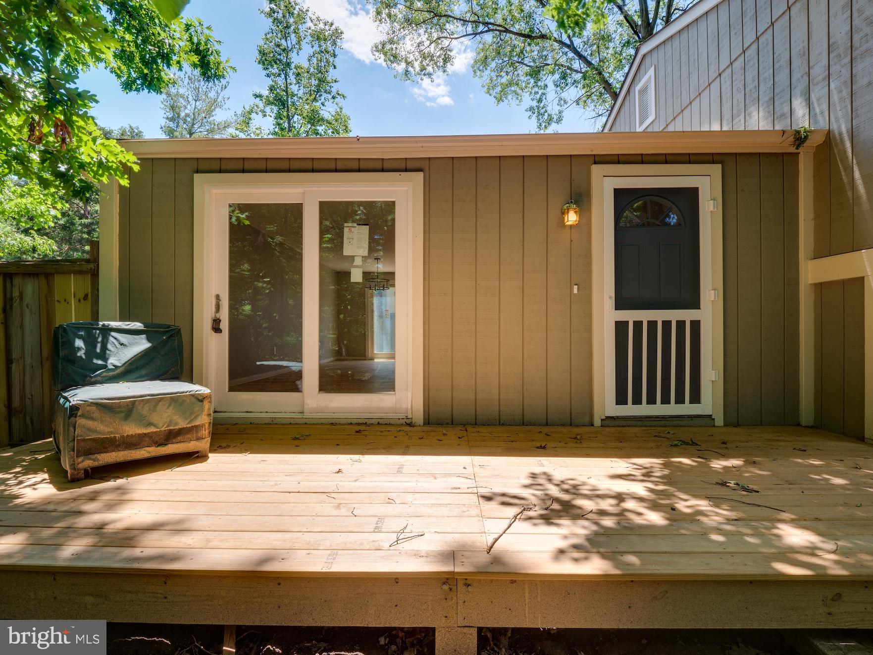 12276 Turkey Wing Court Reston, VA 20191 - Photo 13 of 39 Gallery Image 13