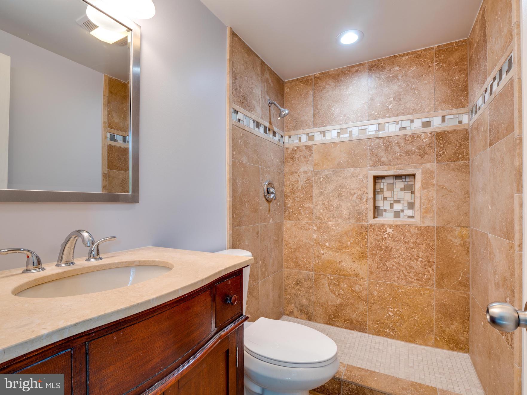 12276 Turkey Wing Court Reston, VA 20191 - Photo 18 of 39 Gallery Image 18