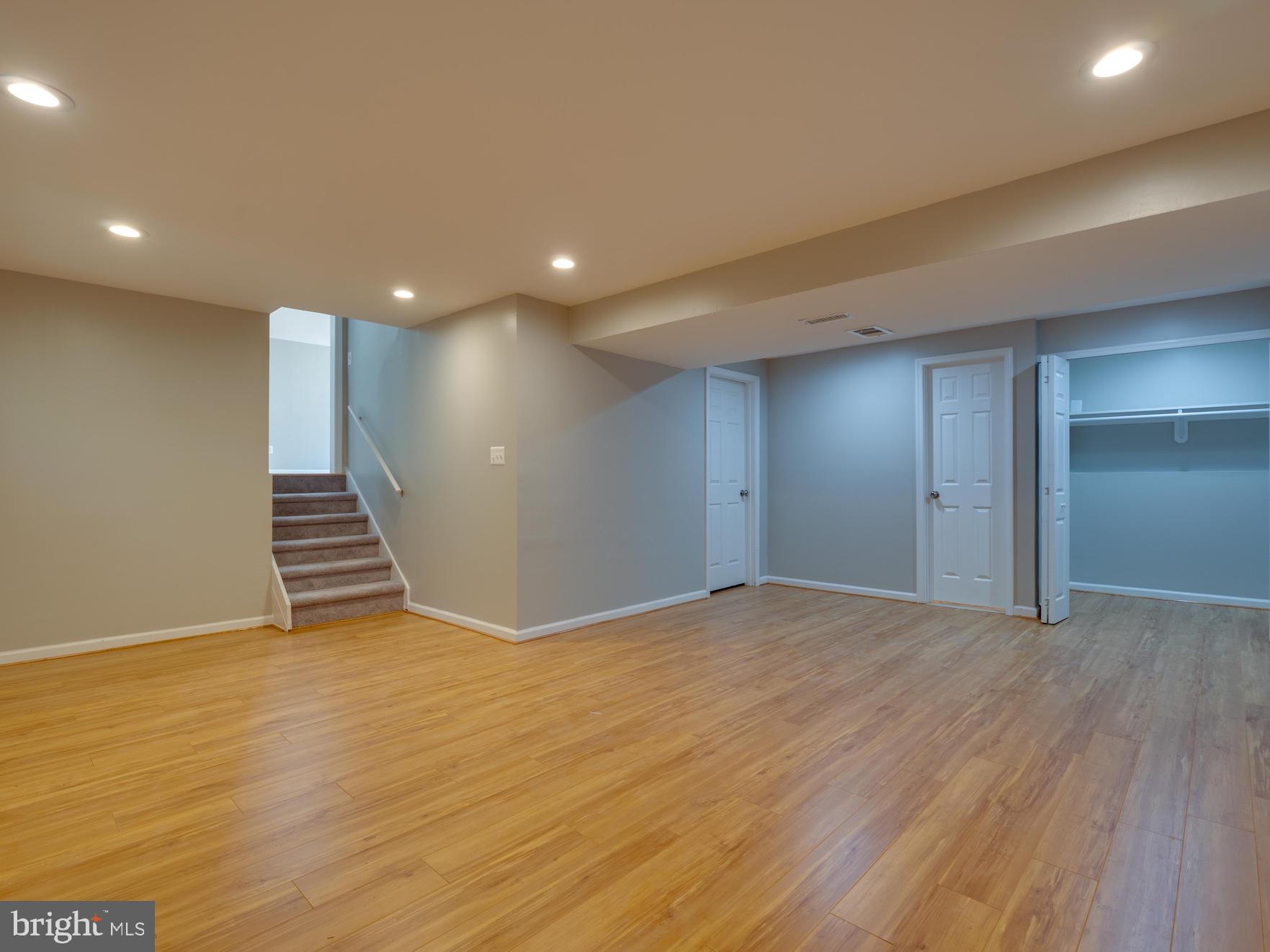 12276 Turkey Wing Court Reston, VA 20191 - Photo 24 of 39 Gallery Image 24