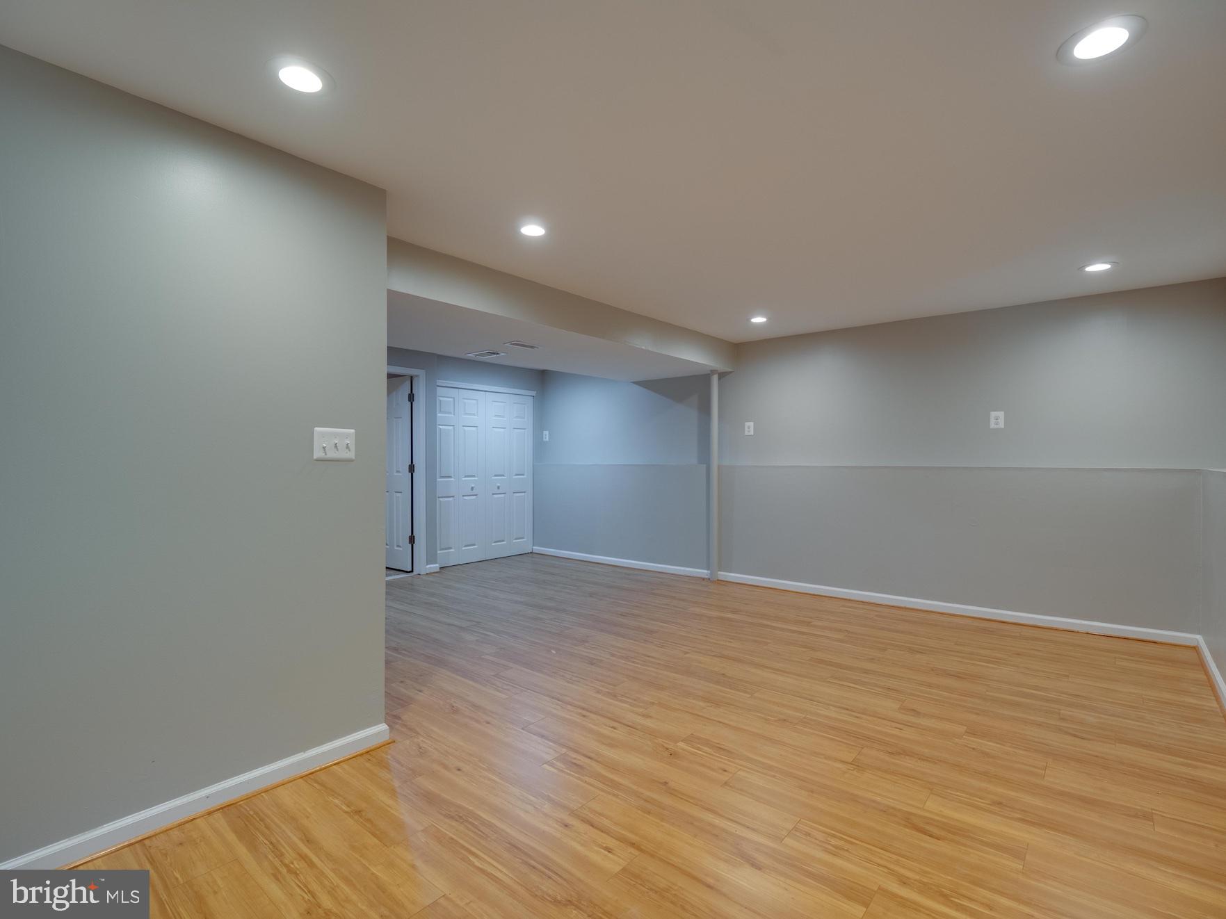 12276 Turkey Wing Court Reston, VA 20191 - Photo 27 of 39 Recessed lighting throughout
