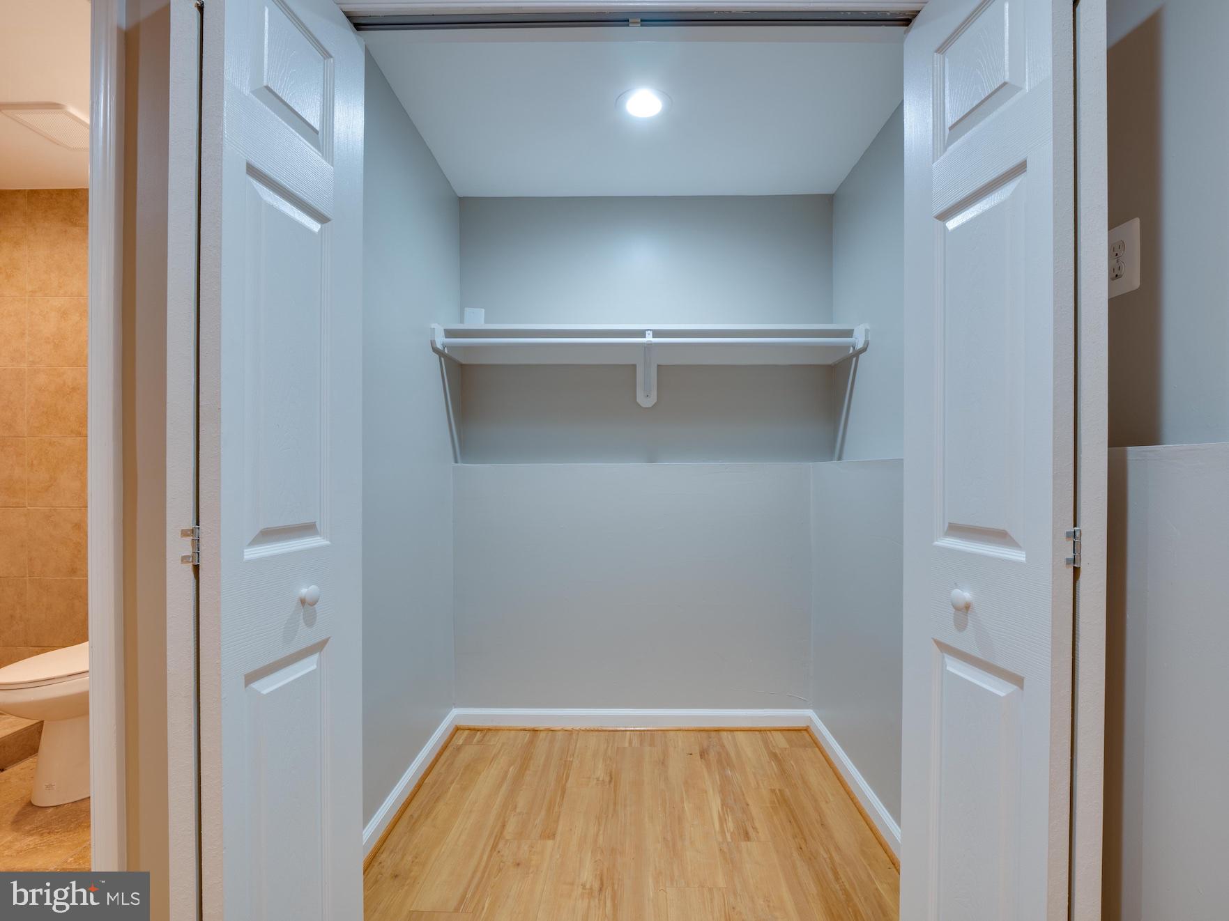 12276 Turkey Wing Court Reston, VA 20191 - Photo 32 of 39 Gallery Image 32