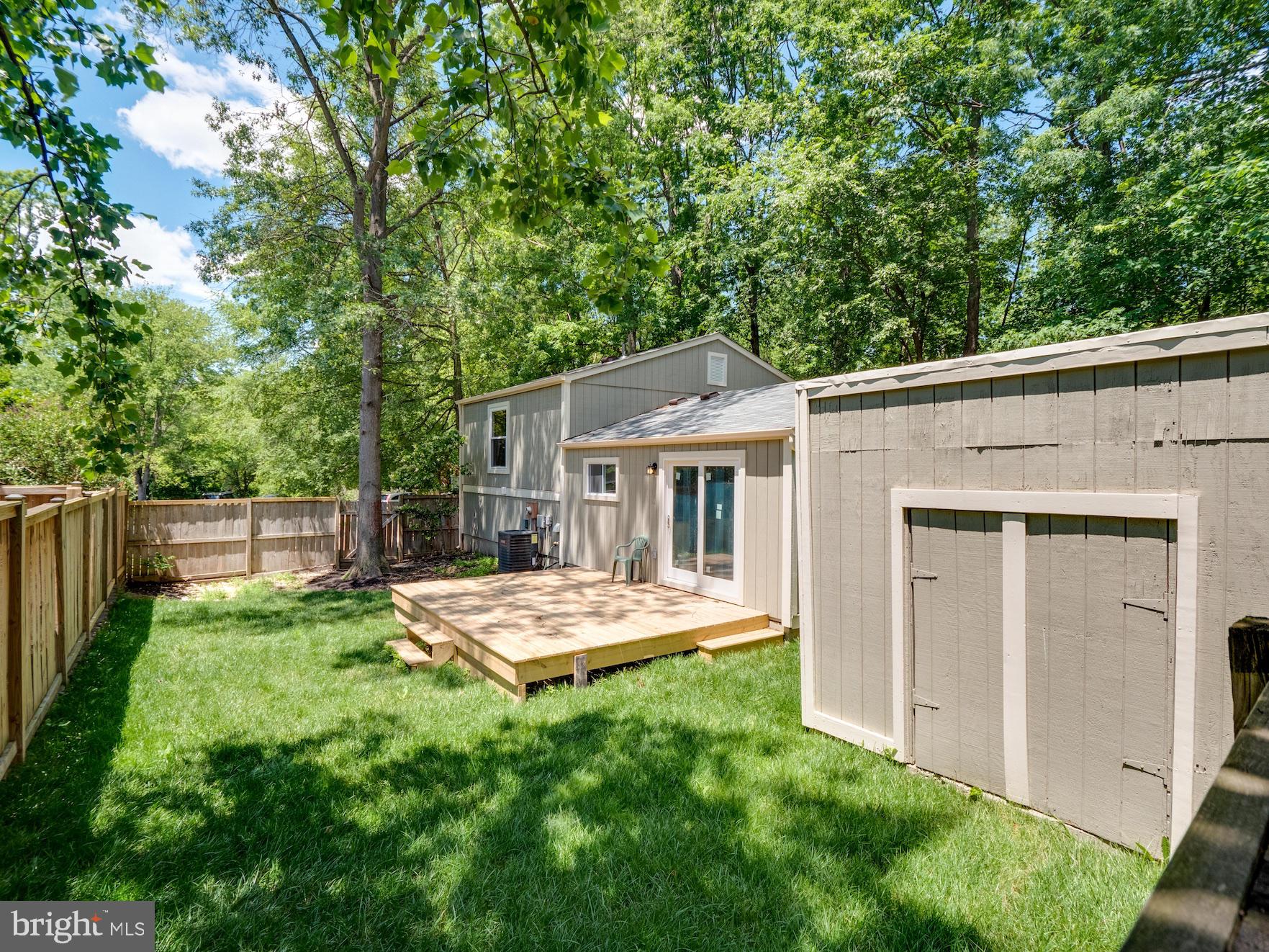 12276 Turkey Wing Court Reston, VA 20191 - Photo 9 of 39 Gallery Image 9