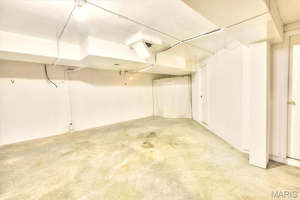 13515 Coliseum Drive, Unit A Chesterfield, MO 63017 - Photo 28 of 31