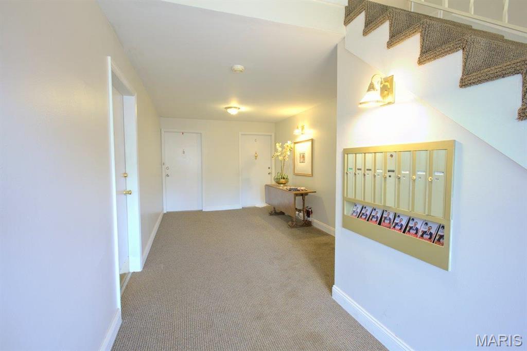 13515 Coliseum Drive, Unit A Chesterfield, MO 63017 - Photo 7 of 31