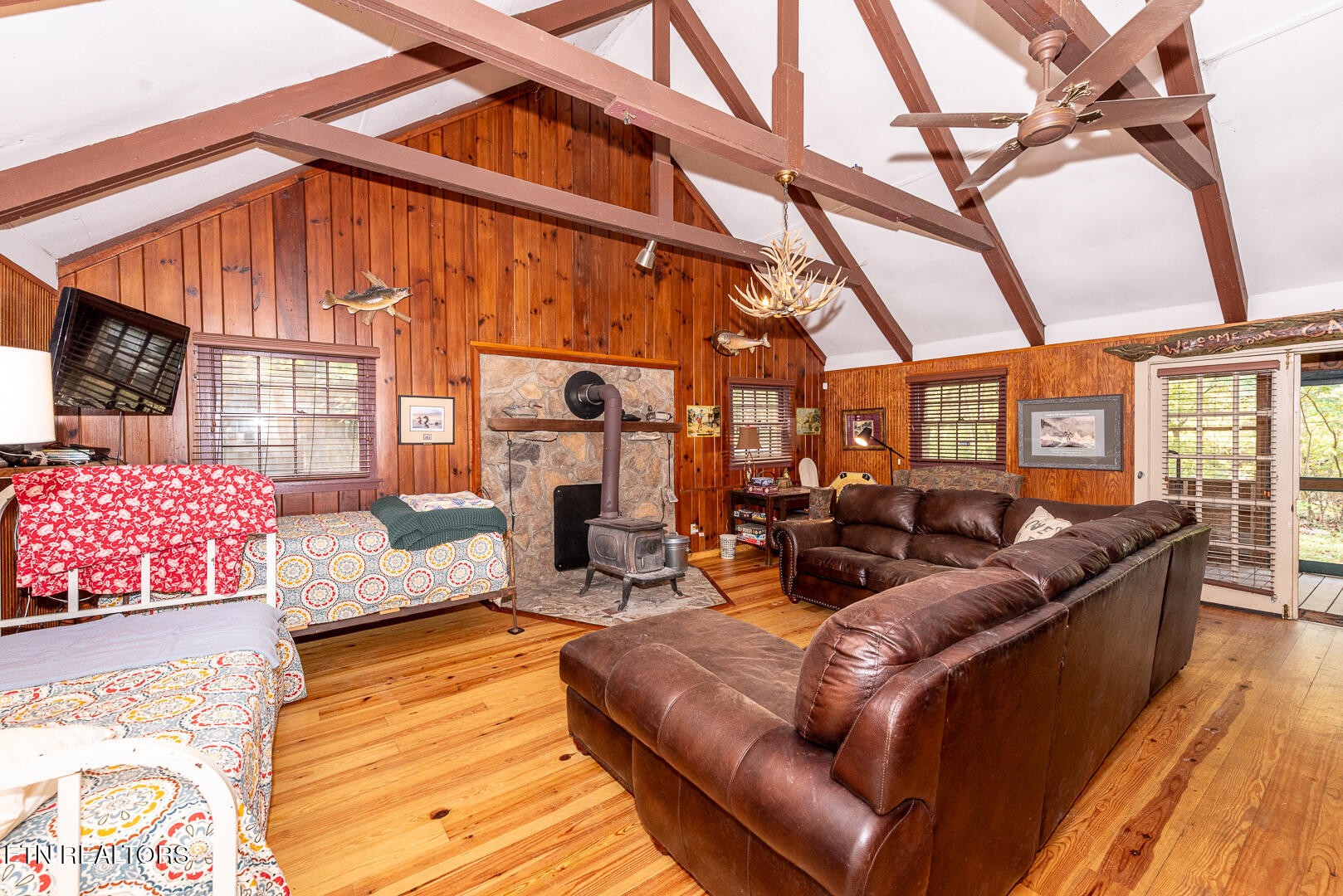 6806 Walnut Loop Road Townsend, TN 37882 - Photo 18 of 40 Gallery Image 18