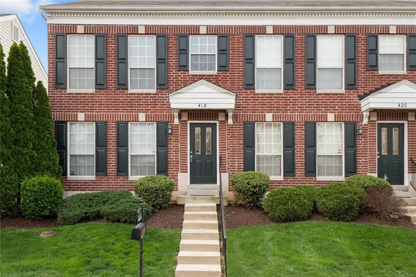 $226,000 | 418 Parkview Pl Drive, Ellisville, MO 63021