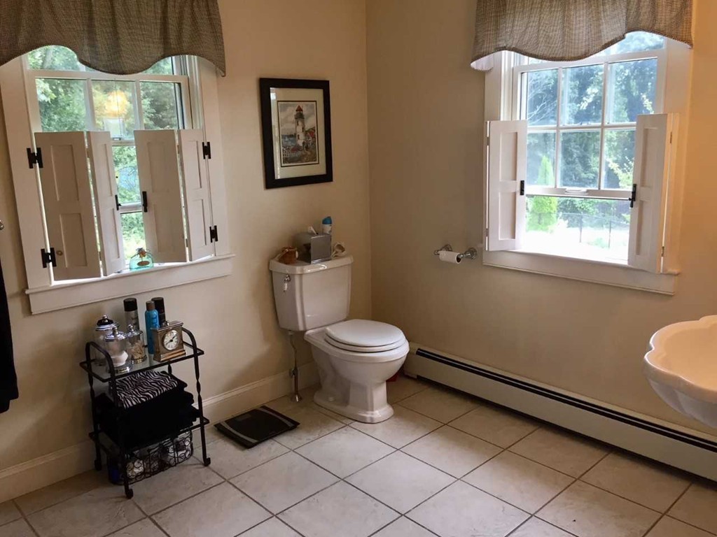 14 R Oak Ridge Road Plymouth, MA 02360 - Photo 10 of 14 Gallery Image 10