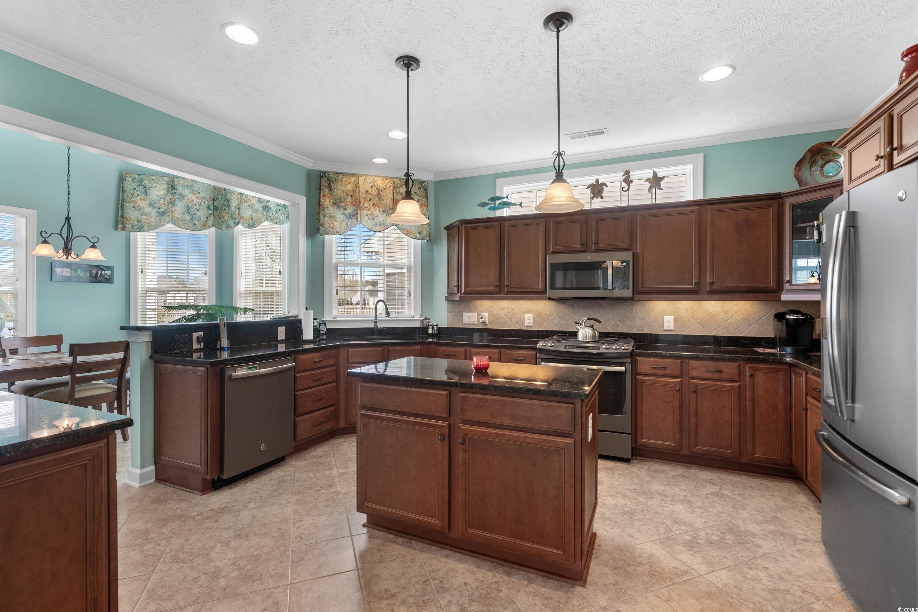 862 Edgewater Drive Murrells Inlet, SC 29576 - Photo 9 of 40