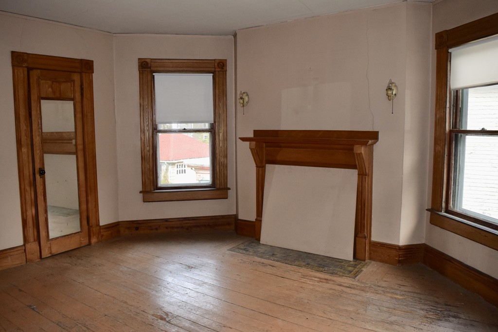 137 Harvard Street Springfield, MA 01109 - Photo 23 of 29 Gallery Image 23