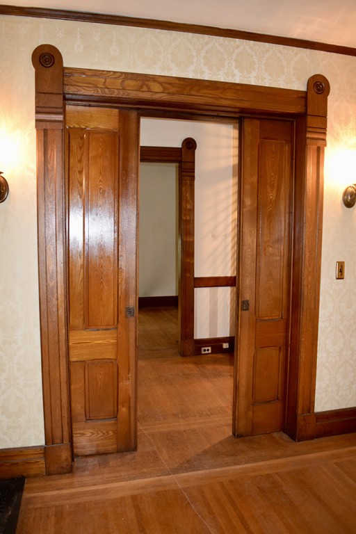 137 Harvard Street Springfield, MA 01109 - Photo 9 of 29 Gallery Image 9