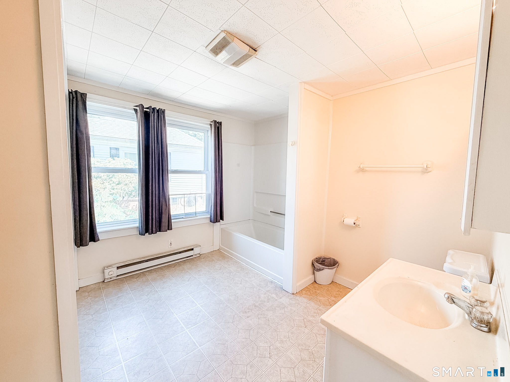 602 North Main Street Killingly, CT 06239 - Photo 6 of 21