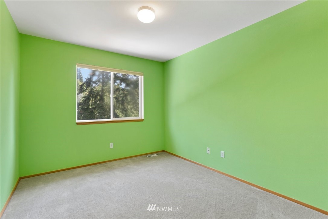 2812 Kennewick Place Northeast Renton, WA 98056 - Photo 22 of 28 Gallery Image 22
