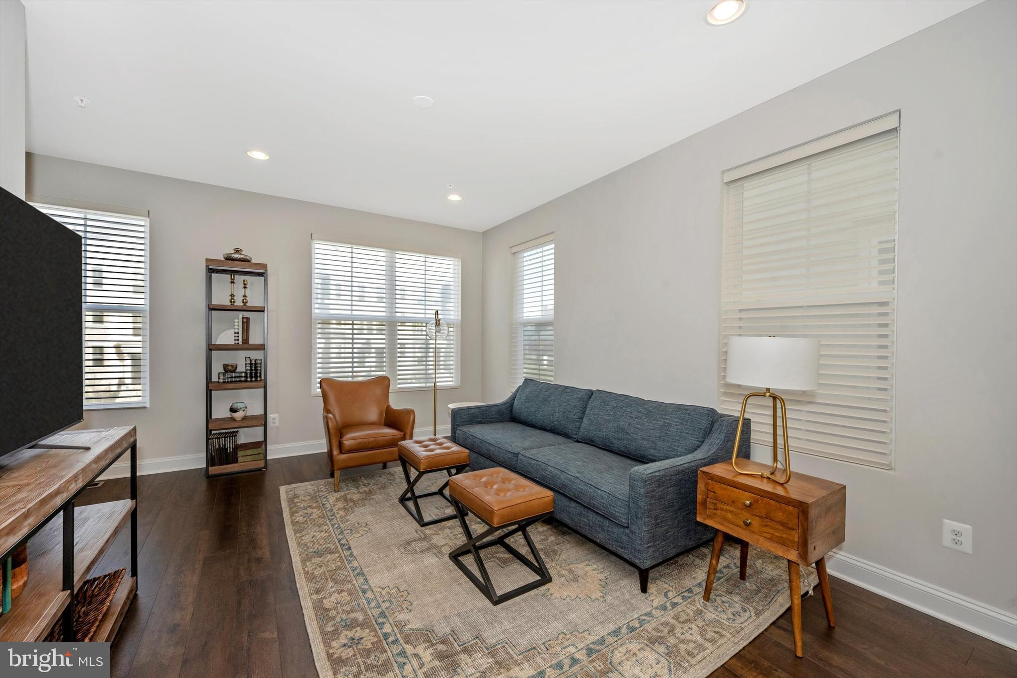 1006 Holden Road Frederick, MD 21701 - Photo 3 of 59