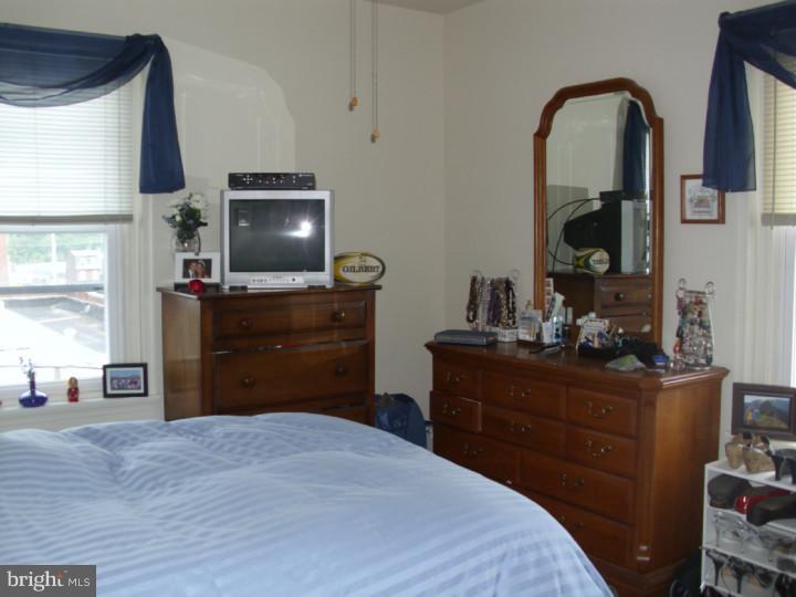 103 Forrest Street Conshohocken, PA 19428 - Photo 10 of 12 Bedroom 2