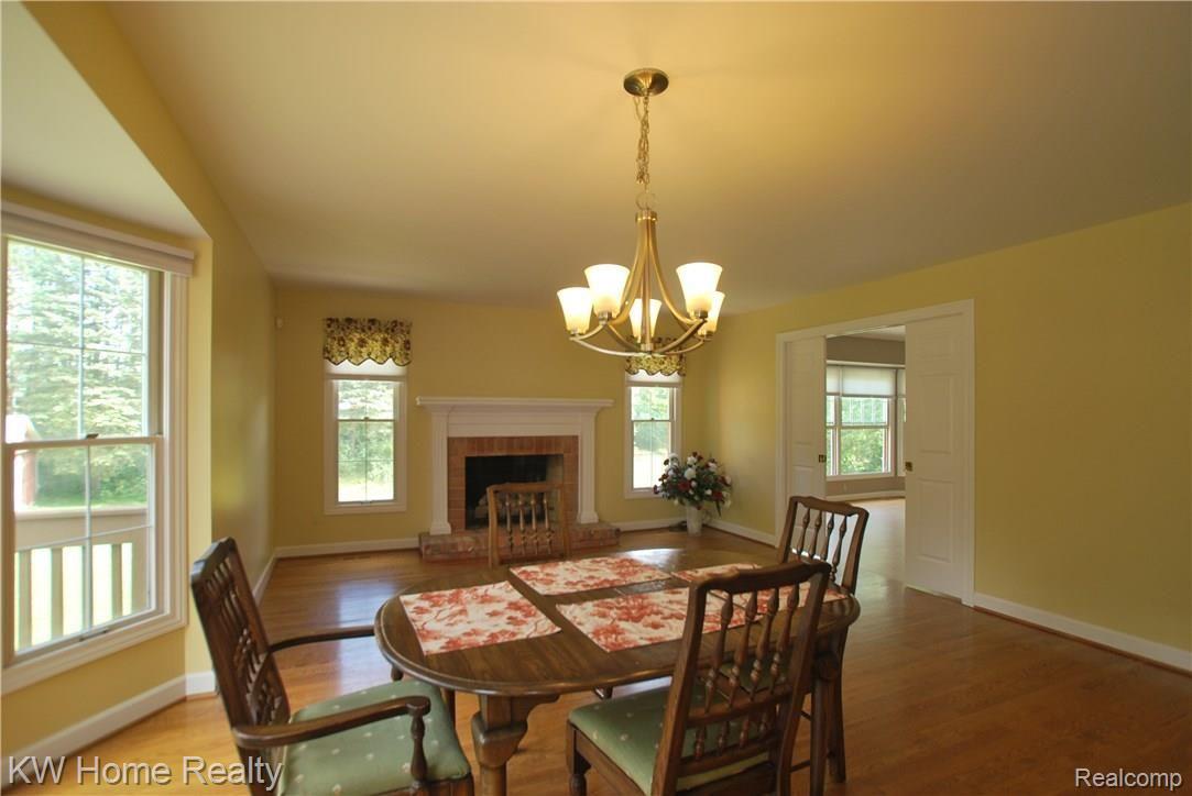 4321 Blood Road Metamora, MI 48455 - Photo 20 of 92 Blood Rd DiningRm3.JPG