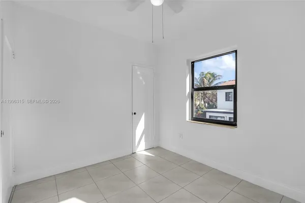 $2,595 | 130 Southwest 31st Court, Unit 3, Miami, FL 33135