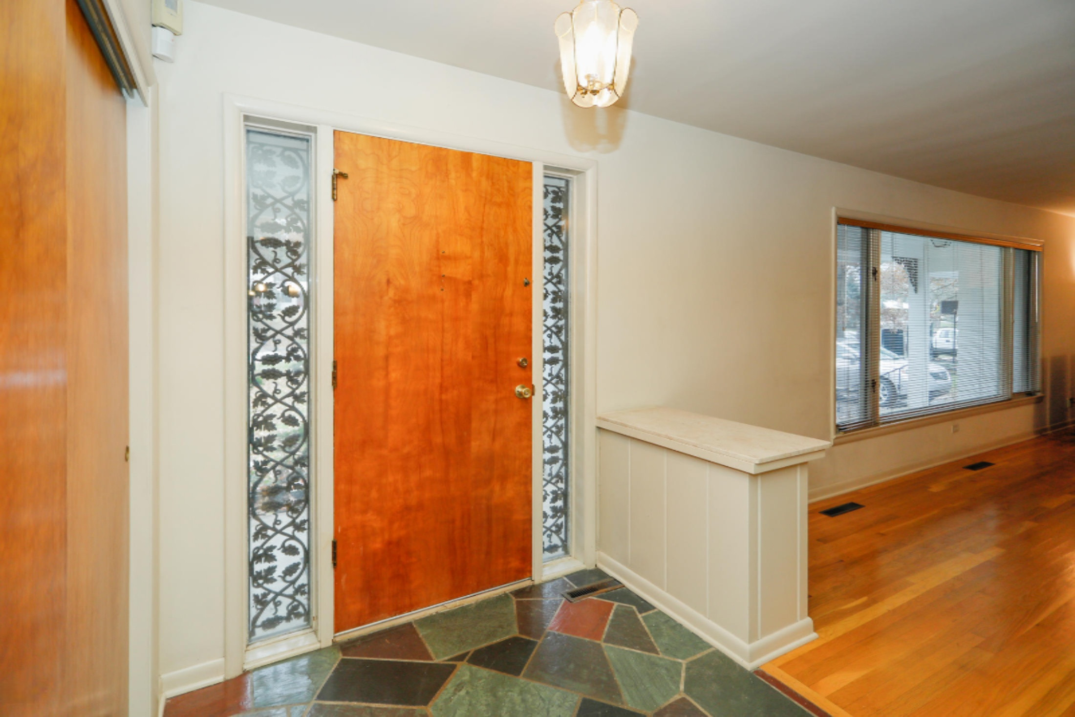 2143 Rambling Road Kalamazoo, MI 49008 - Photo 3 of 25 Bosch-2143 Rambling-103