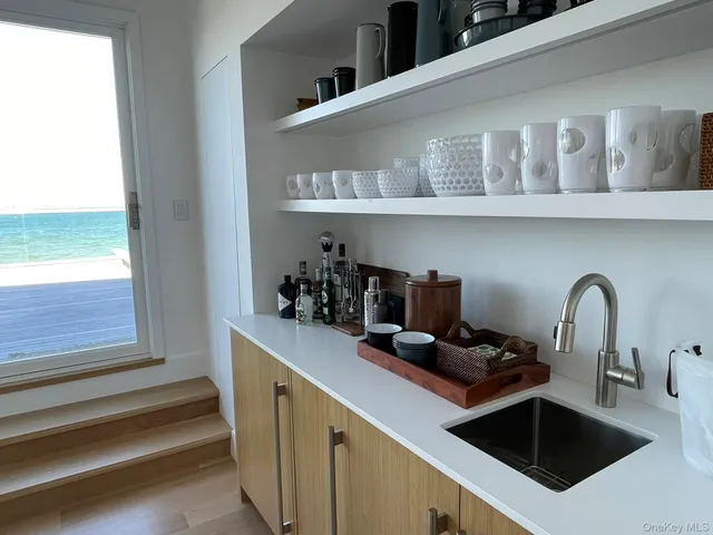 $10,000 | 495 North Parish Drive, Southold, NY 11971