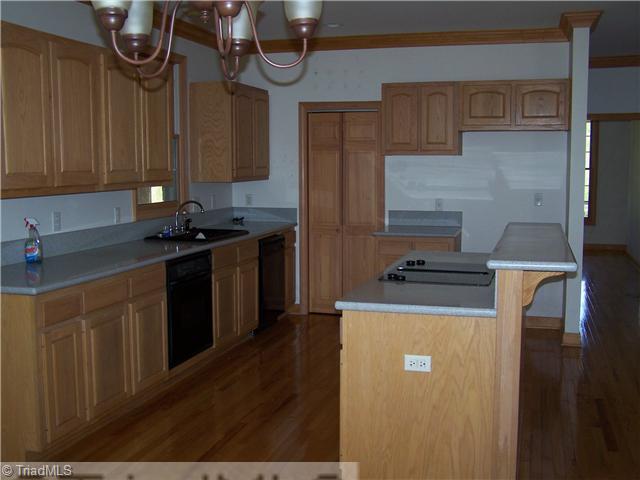 6726 Brantley Gordon Road Denton, NC 27239 - Photo 5 of 10 Kitchen.