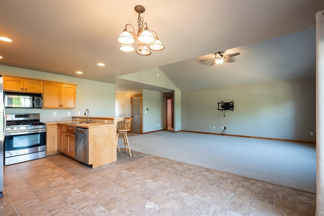 415 Everson Road Everson, WA 98247 - Photo 22 of 35