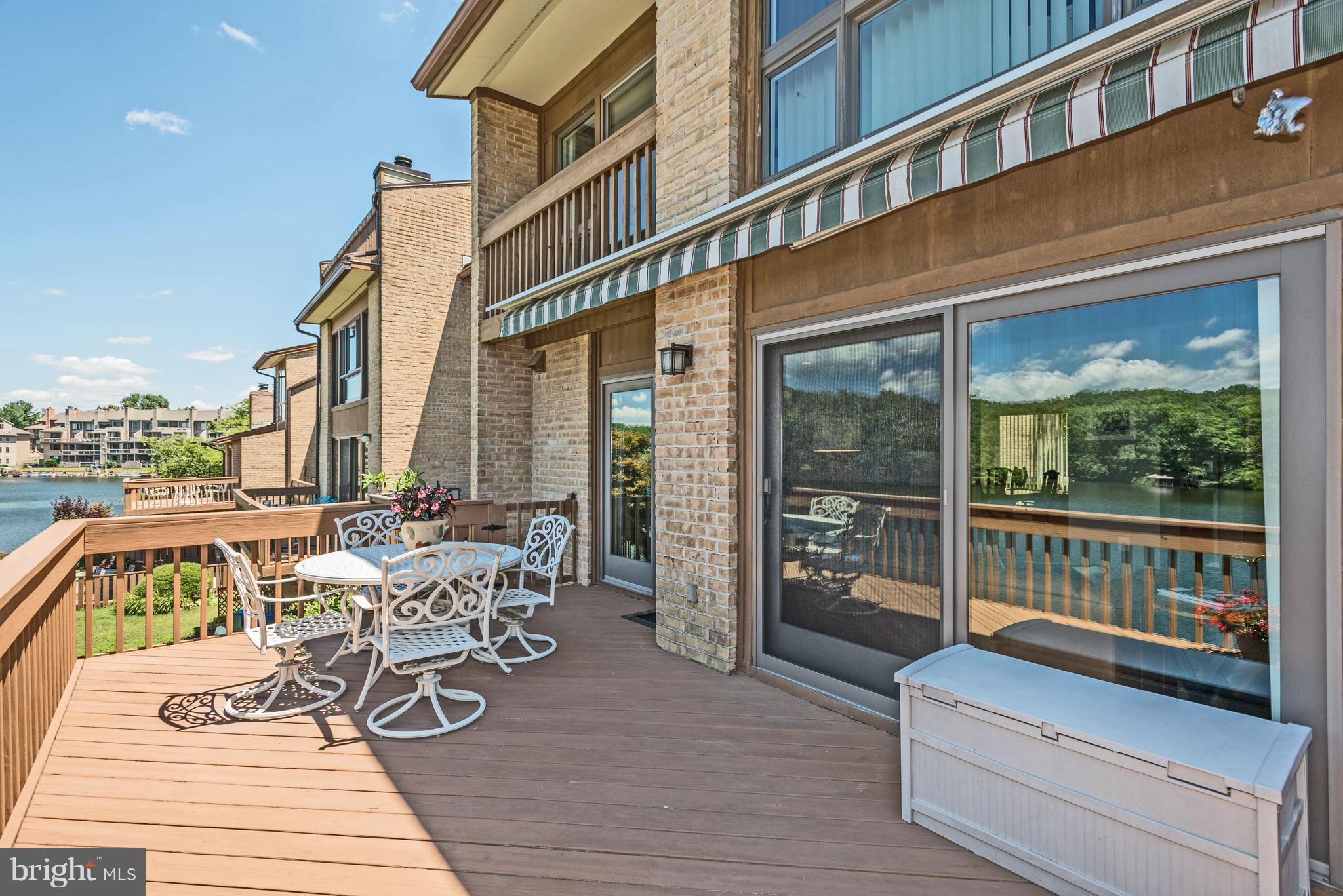 2008 Lakewinds Drive Reston, VA 20191 - Photo 24 of 30 Mid Level Deck with Awning