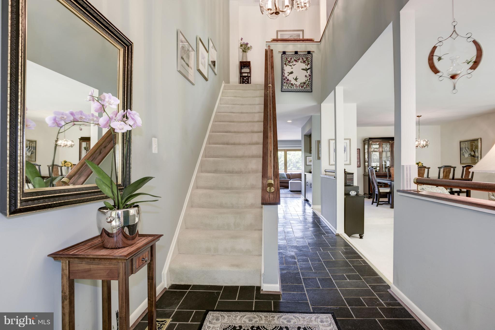 2008 Lakewinds Drive Reston, VA 20191 - Photo 4 of 30 Entry Foyer