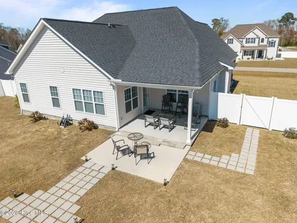 $499,900 | 2996 Landon Drive, Greenville, NC 27858