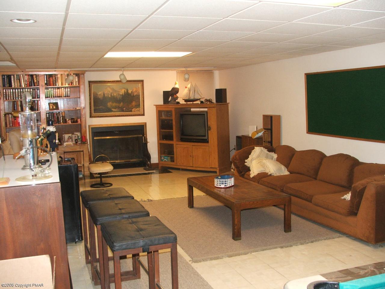 221 Edgemont Road Stroudsburg, PA 18360 - Photo 22 of 30 Right side of LL Family Room