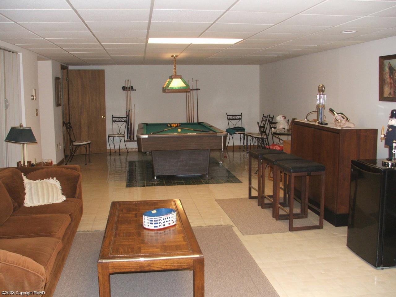 221 Edgemont Road Stroudsburg, PA 18360 - Photo 23 of 30 Left side of LL Family Room