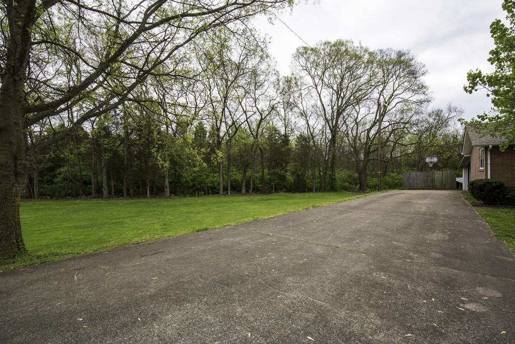 201 Spero Road Goodlettsville, TN 37072 - Photo 23 of 26 Gallery Image 23
