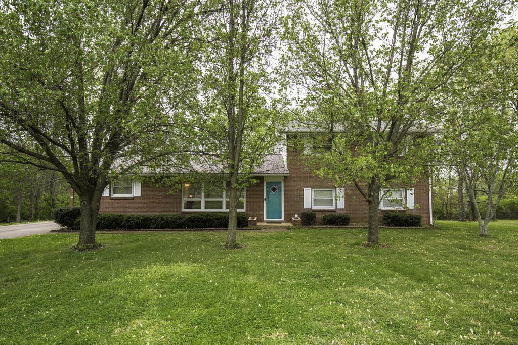 201 Spero Road Goodlettsville, TN 37072 - Photo 3 of 26 Gallery Image 3