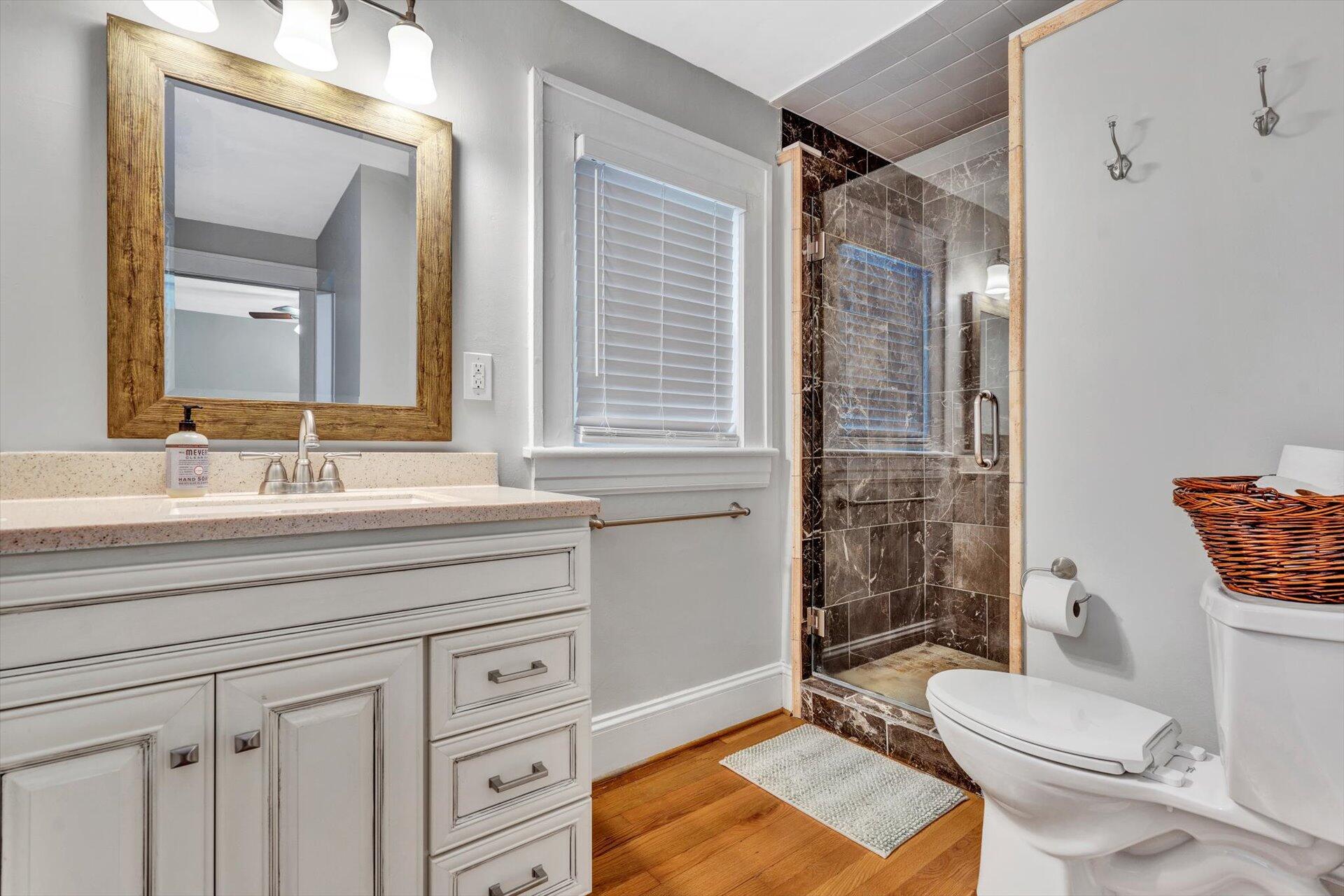 1811 Wakefield Road Southwest Roanoke, VA 24015 - Photo 17 of 24 17-062220230102
