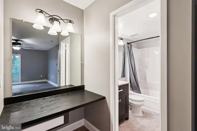 $305,000 | 10 Silverwood Circle, Unit 10, Annapolis, MD 21403