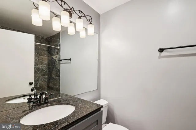 $305,000 | 10 Silverwood Circle, Unit 10, Annapolis, MD 21403