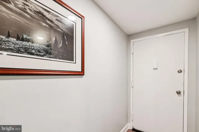 $305,000 | 10 Silverwood Circle, Unit 10, Annapolis, MD 21403