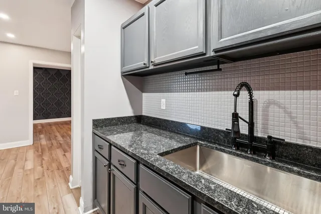 $305,000 | 10 Silverwood Circle, Unit 10, Annapolis, MD 21403