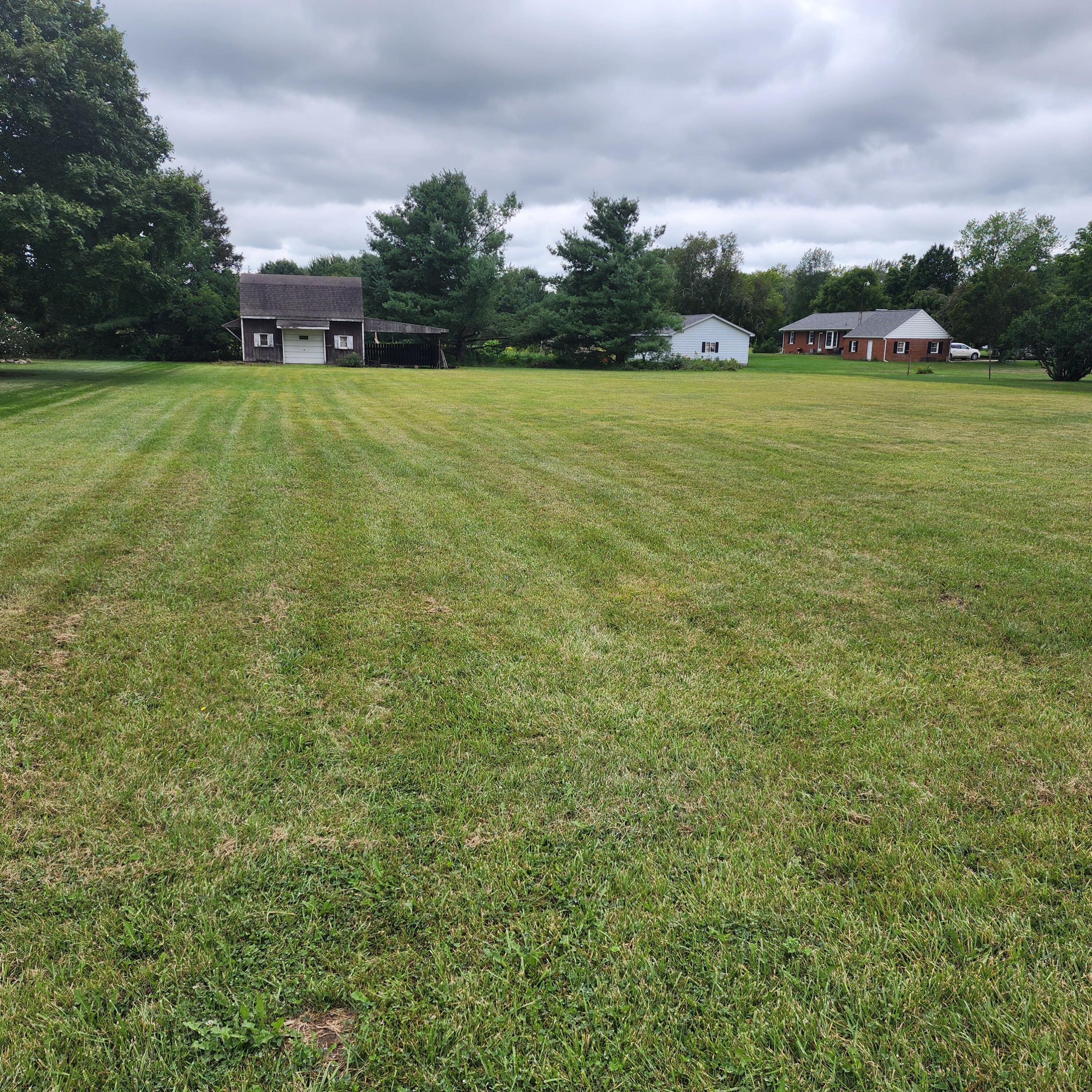 6028 Duffield Road Swartz Creek, MI 48473 - Photo 4 of 13 20250820_135827