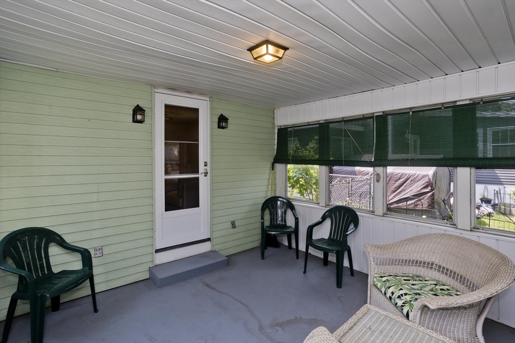 135 Prentice Street Springfield, MA 01104 - Photo 24 of 34 Gallery Image 24