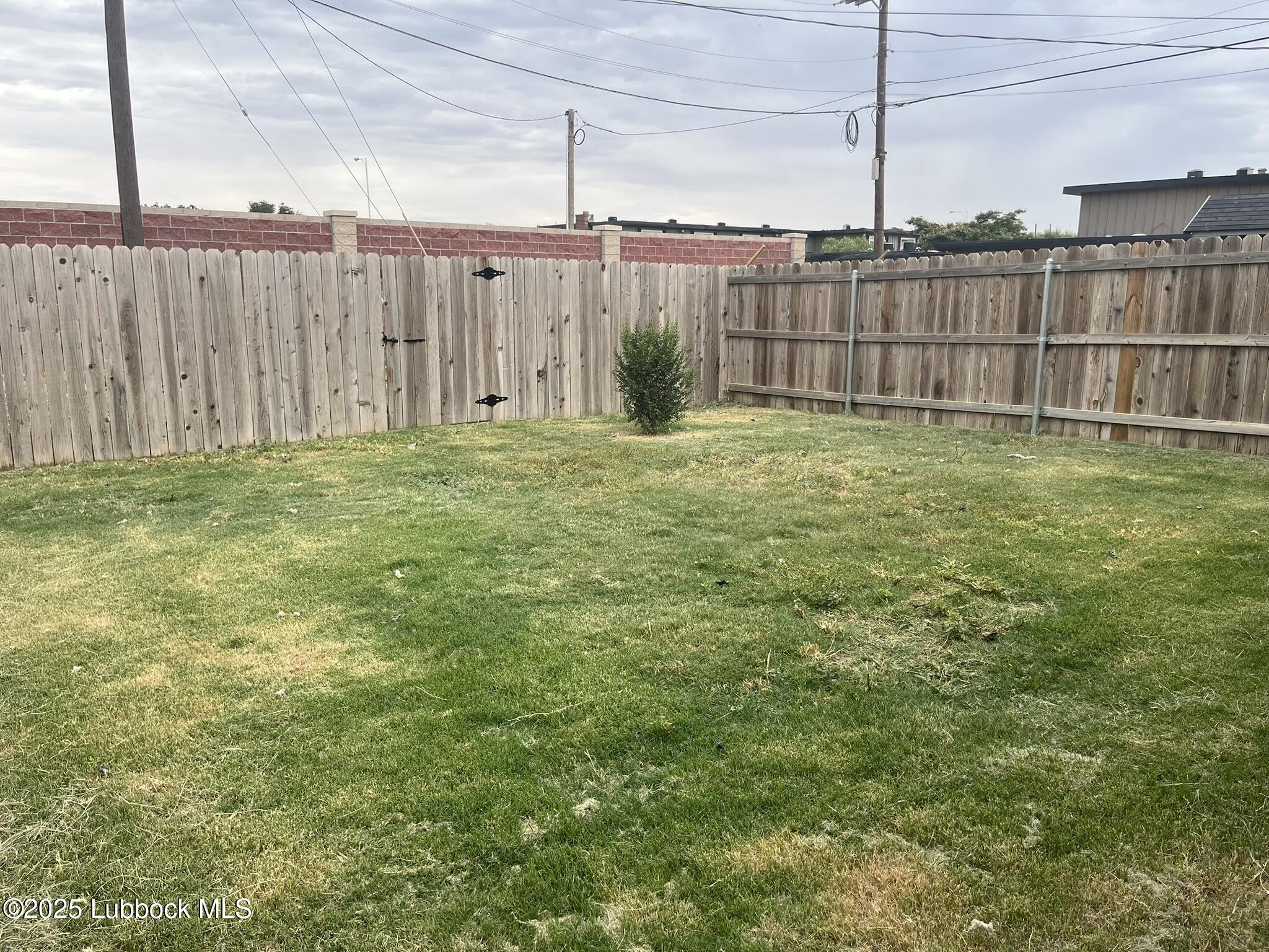 3421 49th Street, Unit B Lubbock, TX 79413 - Photo 13 of 13 IMG_7943